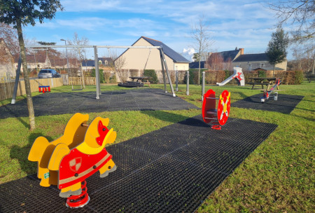 Une nouvelle aire de jeu quartier "Les Plantes"